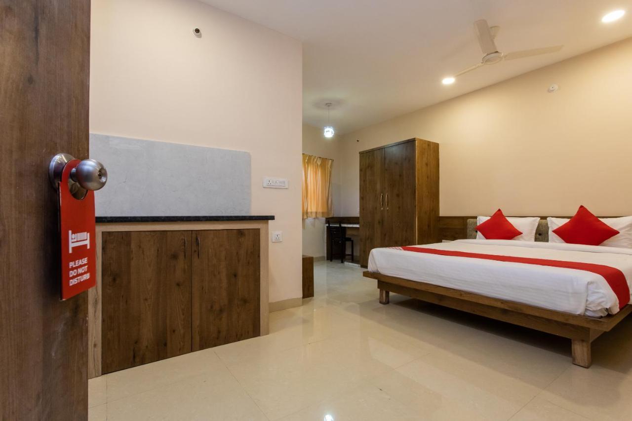 Oyo Hotel Badri Inn & Yatri Niwas Jabalpur Buitenkant foto