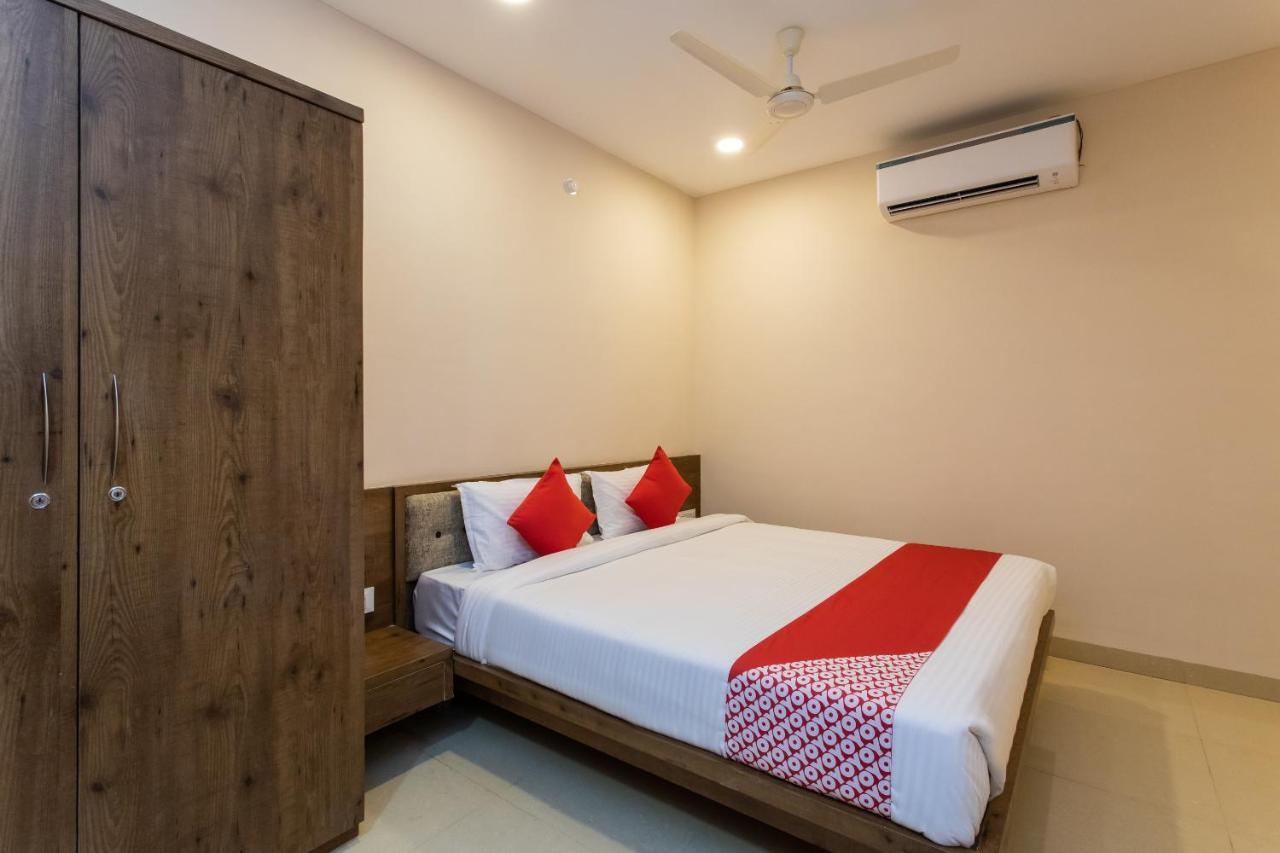 Oyo Hotel Badri Inn & Yatri Niwas Jabalpur Buitenkant foto