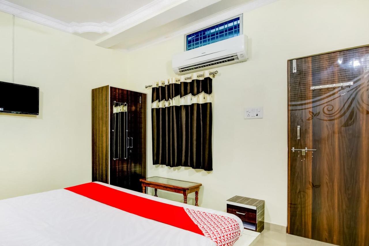 Oyo Hotel Badri Inn & Yatri Niwas Jabalpur Buitenkant foto