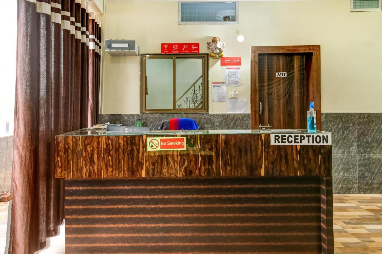 Oyo Hotel Badri Inn & Yatri Niwas Jabalpur Buitenkant foto