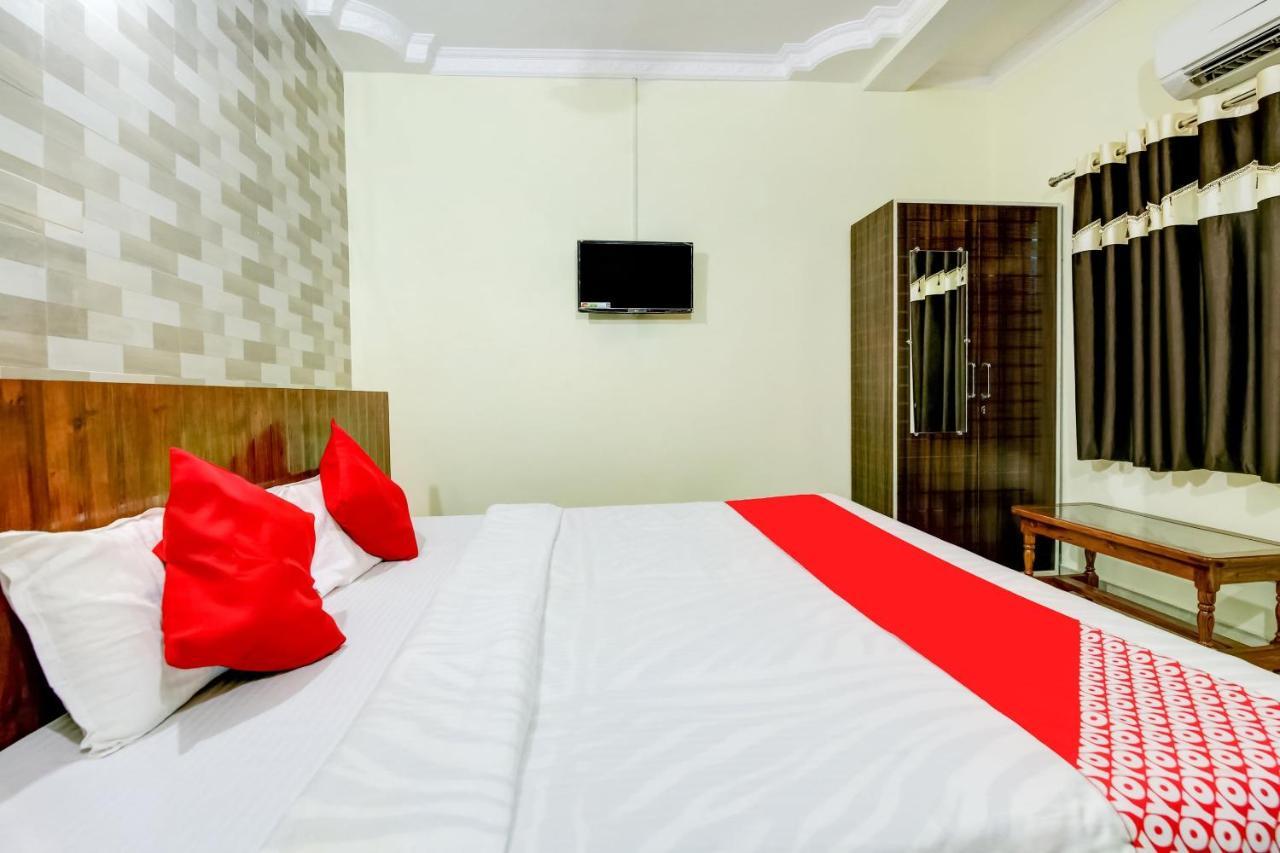Oyo Hotel Badri Inn & Yatri Niwas Jabalpur Buitenkant foto