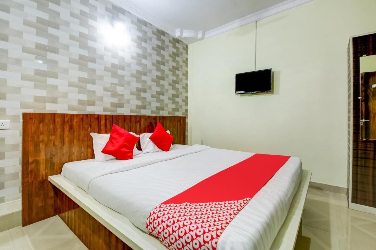 Oyo Hotel Badri Inn & Yatri Niwas Jabalpur Buitenkant foto